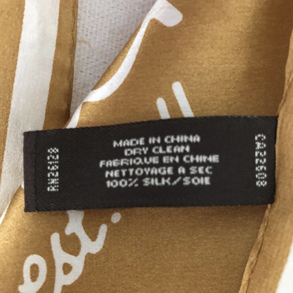 Coach scarf gold carriage pattern 100% silk 27×150 cm Used Japan